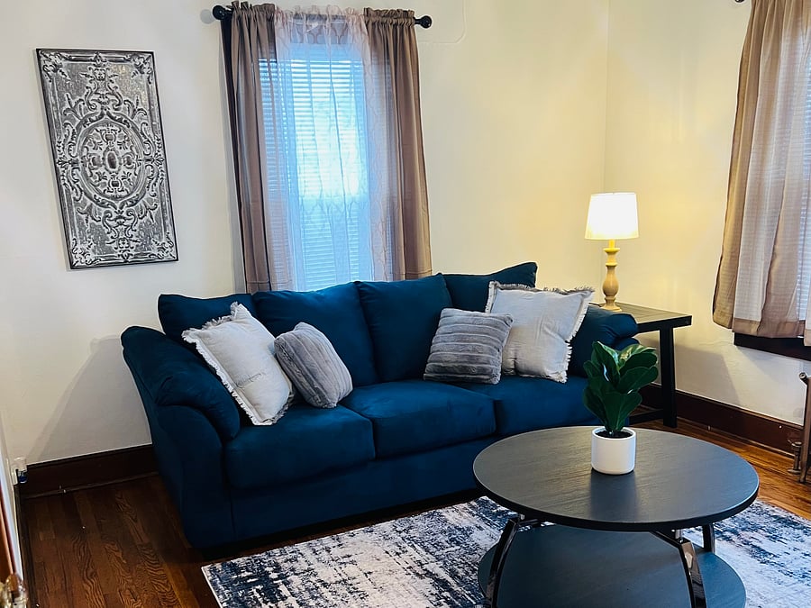 Furnished Finder property 630304_1 photo 3