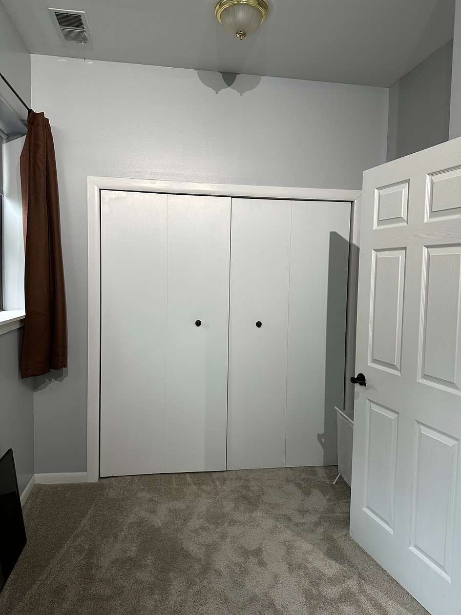 Large bedroom closet