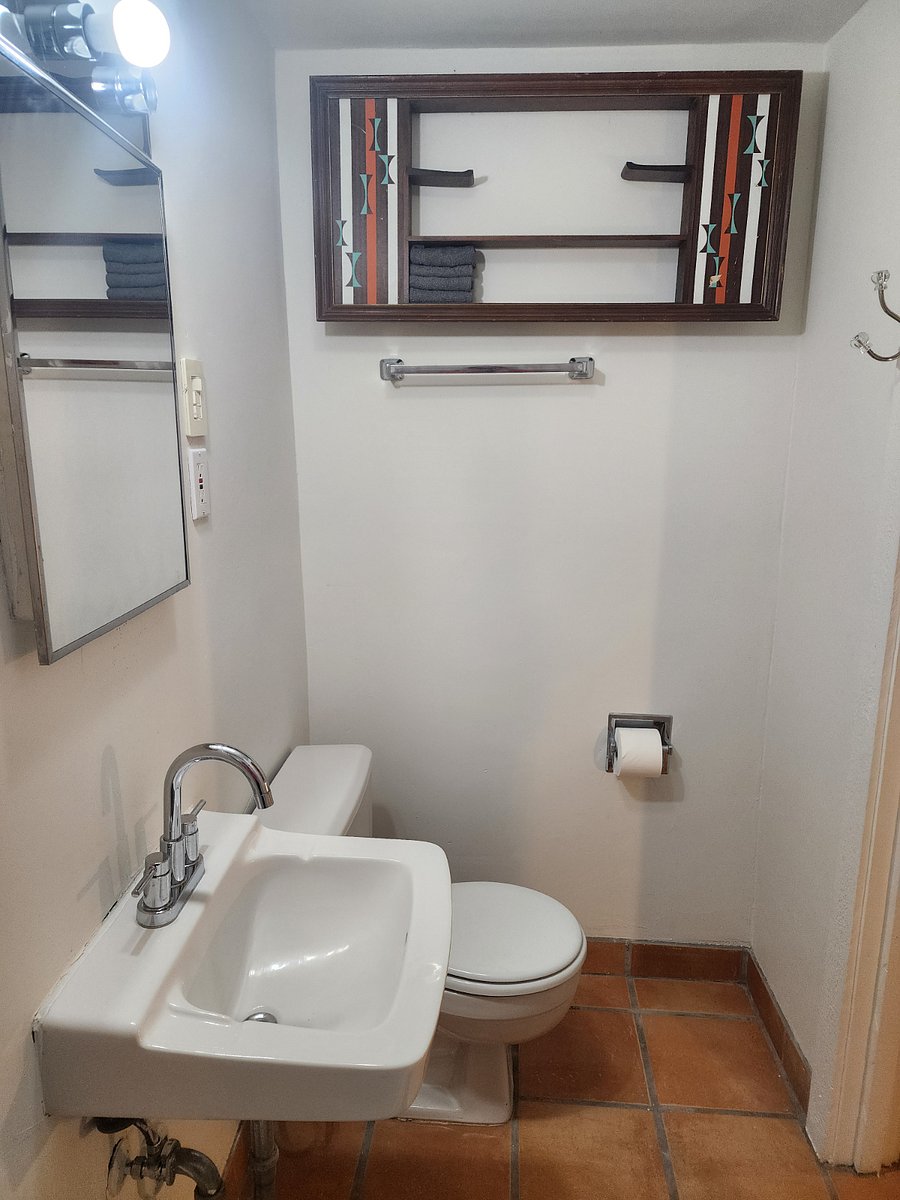 Furnished Finder property 630344_1 photo 8
