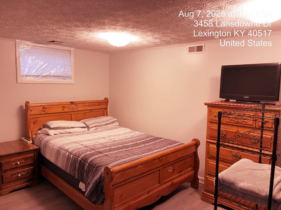 Furnished Finder property 630389_1 photo 12