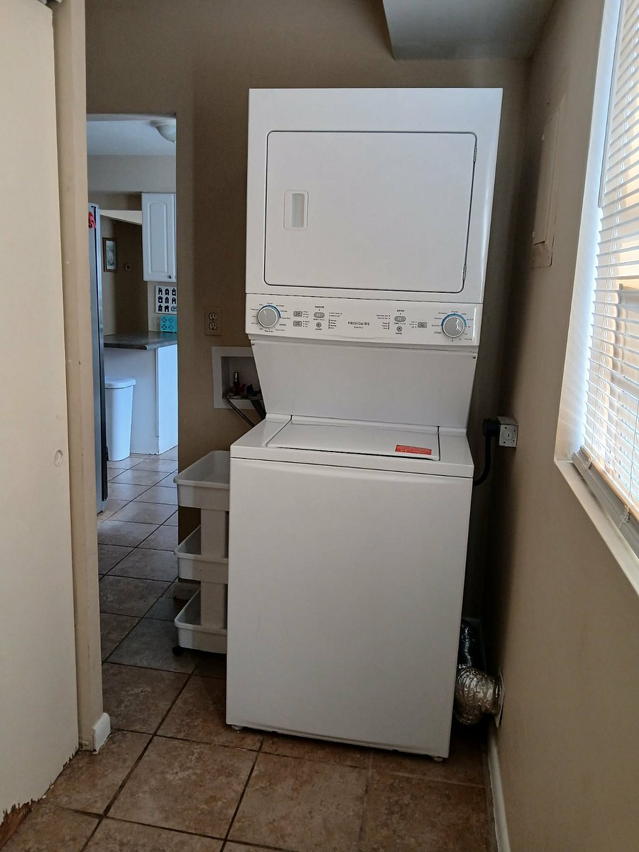Furnished Finder property 630441_1 photo 11