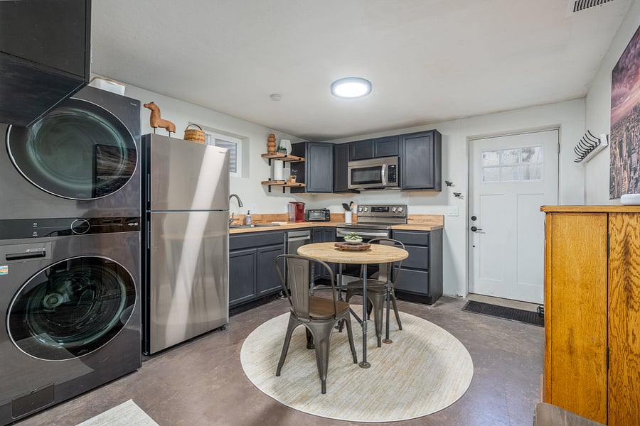 Furnished Finder property 630452_1 photo 6