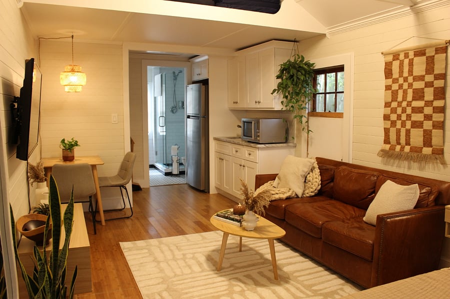 Furnished Finder property 630515_1 photo 2