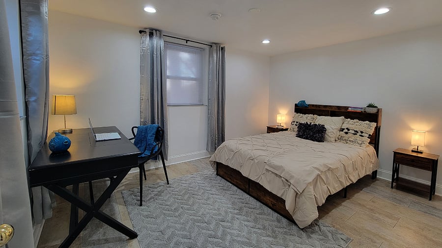 full-sized bedroom & desk