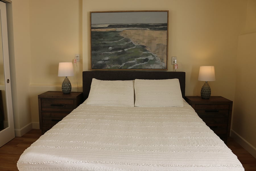 bedroom with comfortable queen size bed.