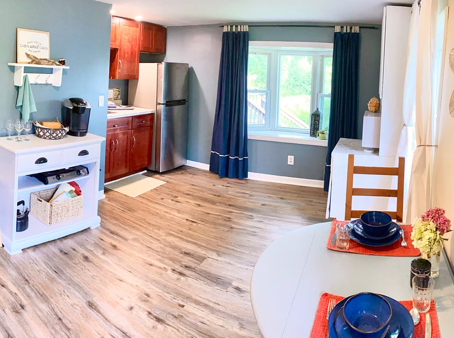 The Kitchenette is spacious for everyone!