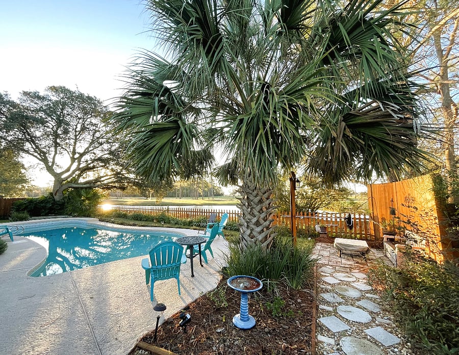 Enjoy gorgeous sunrises over the golf course from the pool deck
