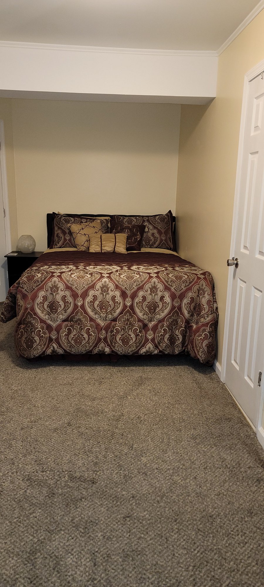 Furnished Finder property 630938_1 photo 9