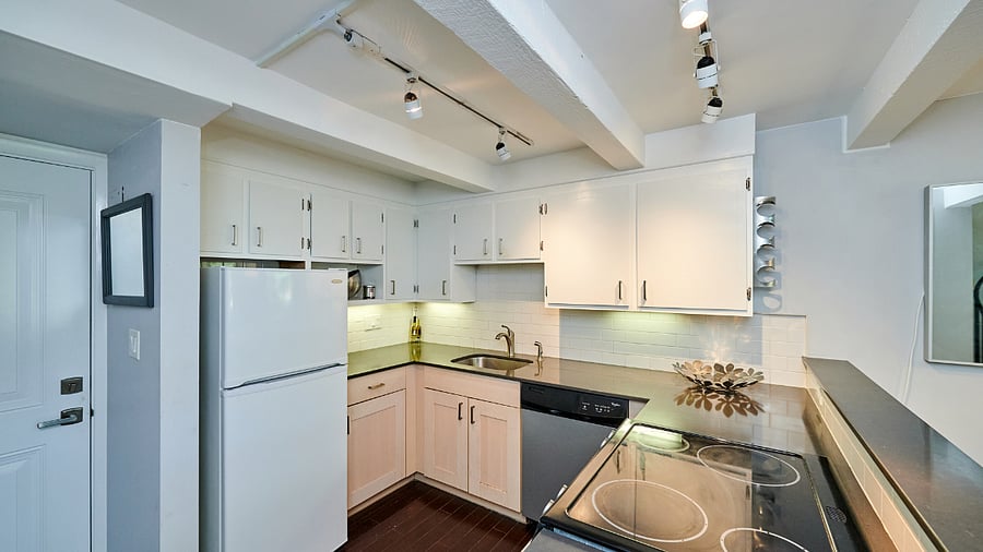 Furnished Finder property 630961_1 photo 3