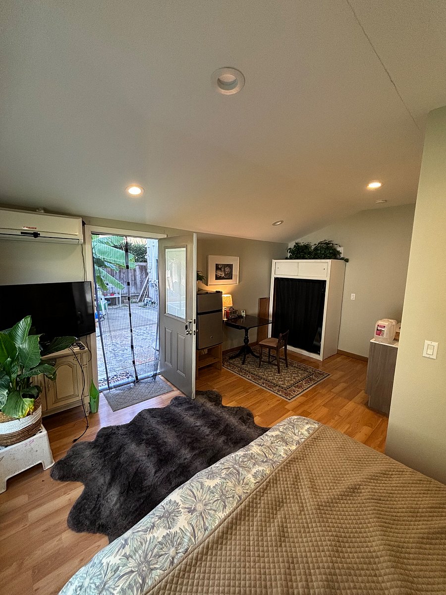 Furnished Finder property 631051_1 photo 3