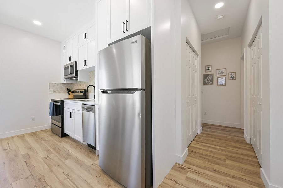Furnished Finder property 631062_1 photo 13