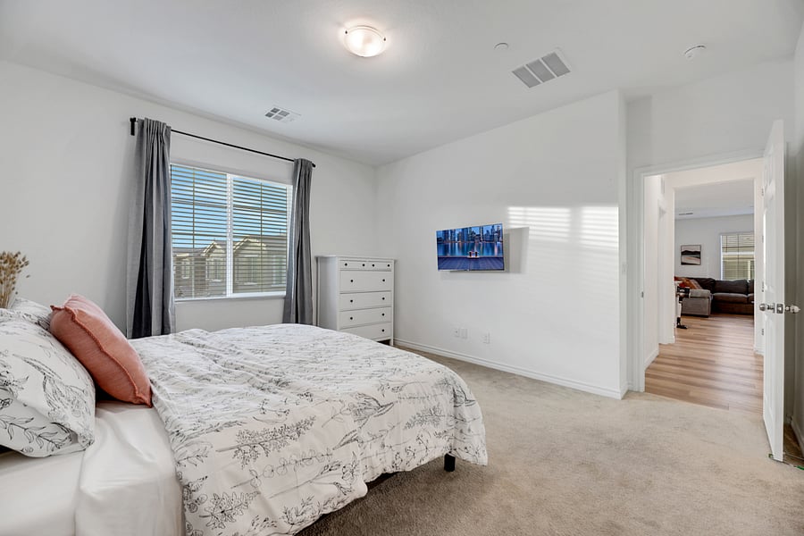 Furnished Finder property 631068_1 photo 25