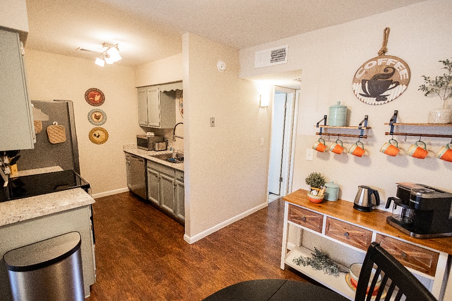 Furnished Finder property 631164_1 photo 9