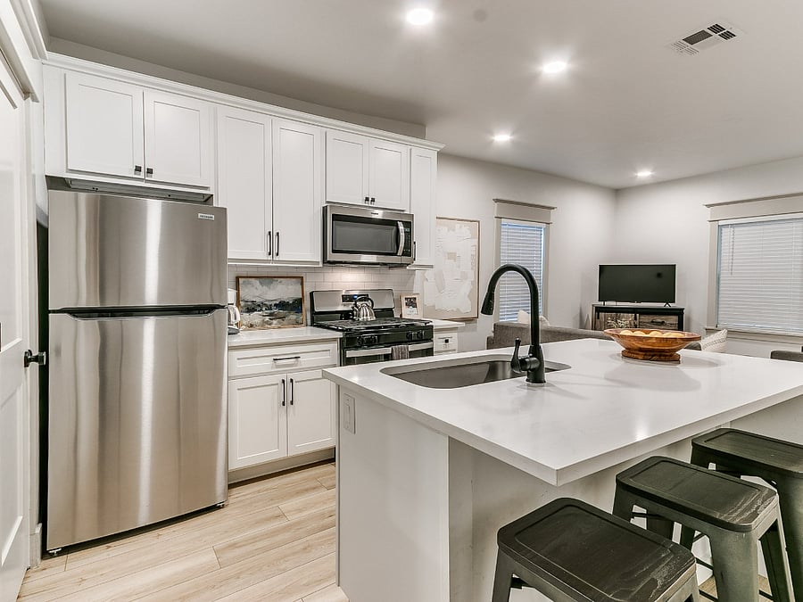 Furnished Finder property 631170_2 photo 5