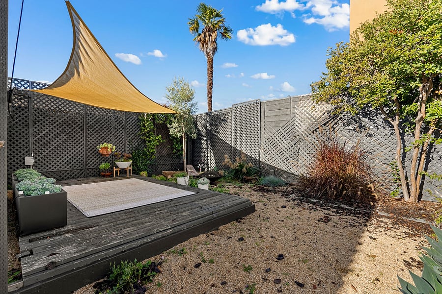 2nd outdoor space to relax in. 