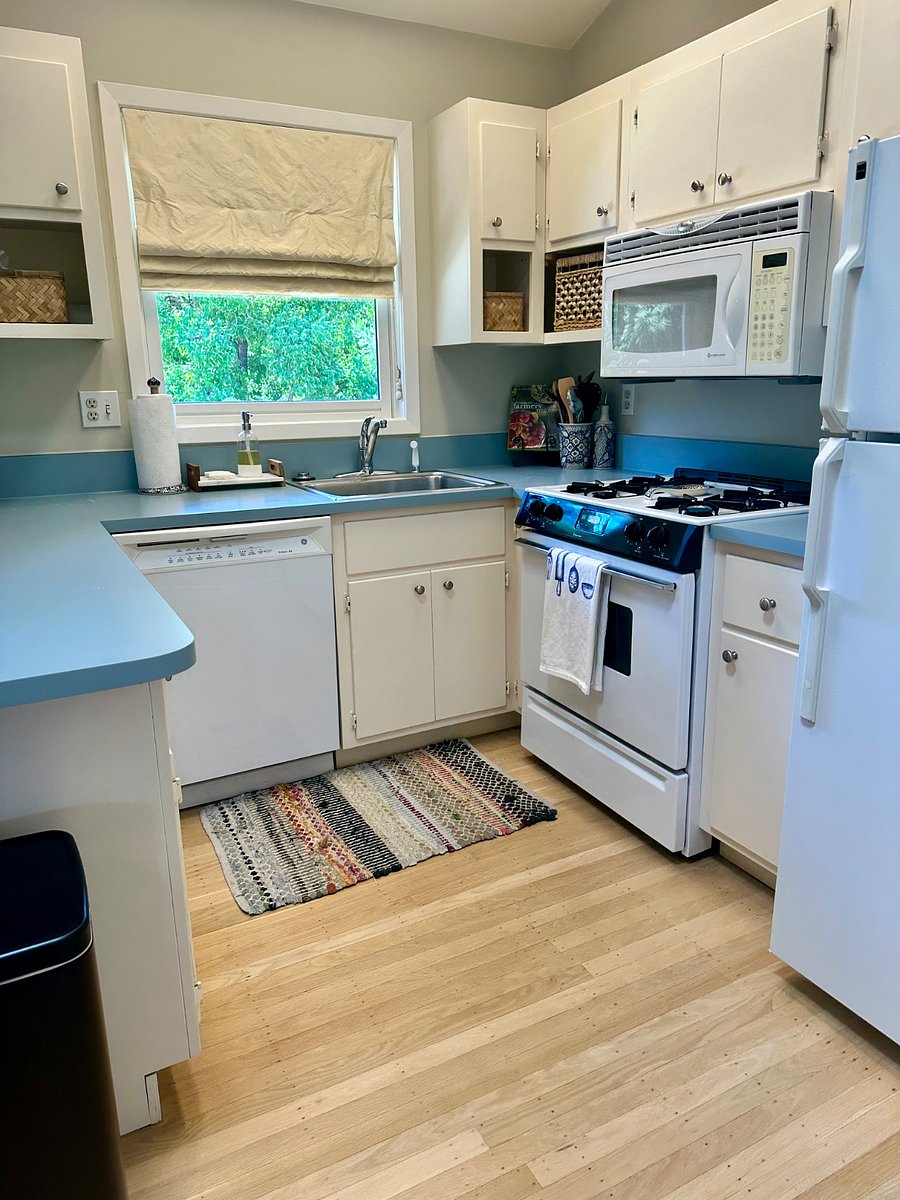 Furnished Finder property 631284_1 photo 9