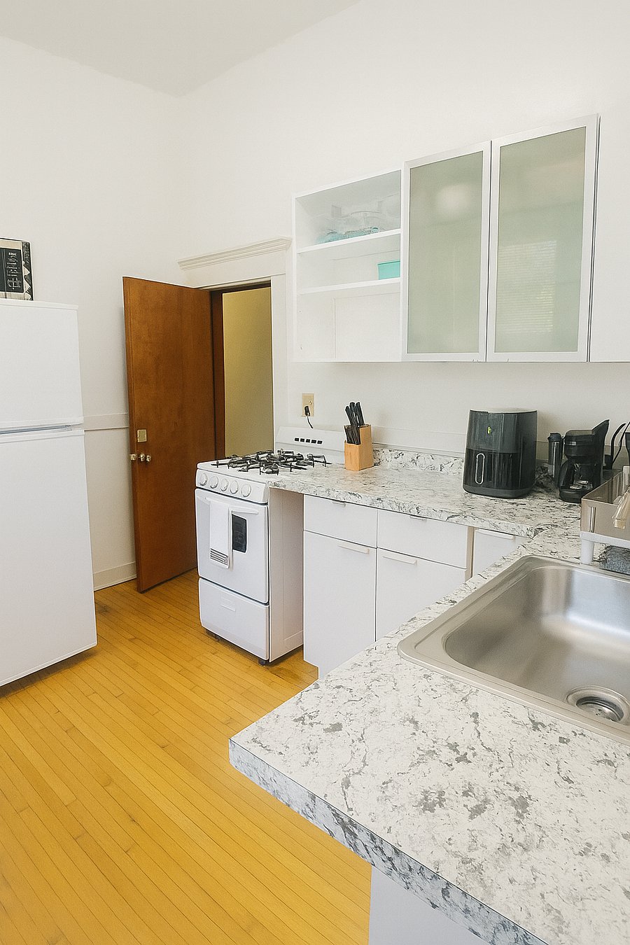 Furnished Finder property 631309_2 photo 5
