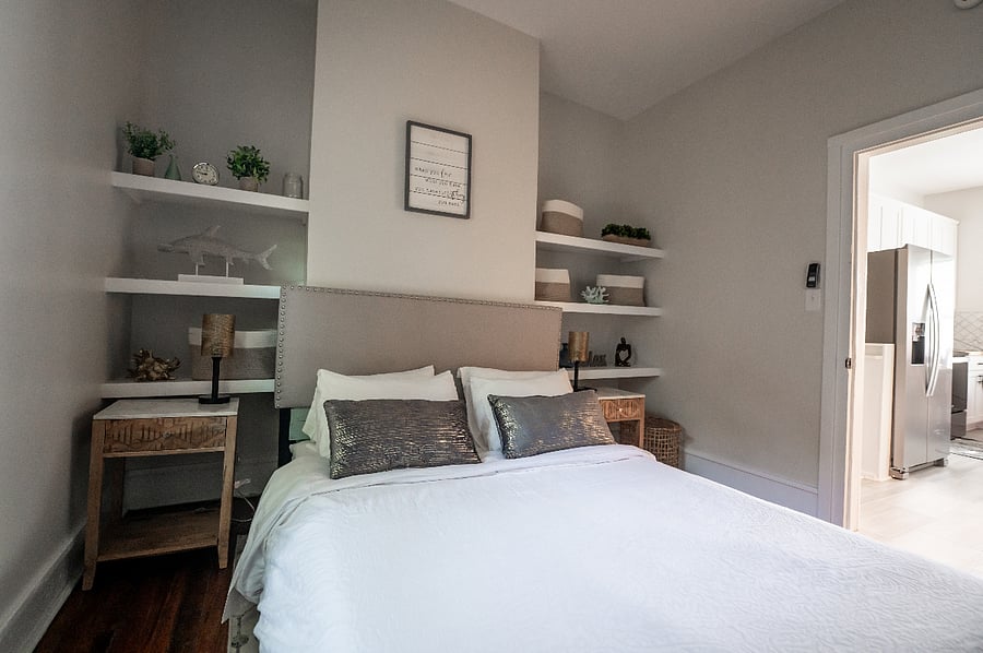 Master Bedroom - Queen Bed