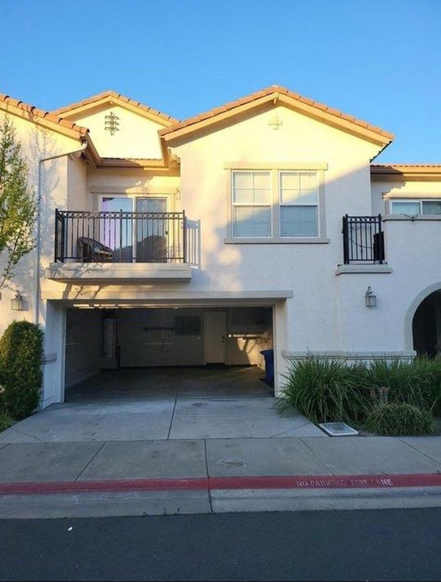 Furnished Finder property 631390_1 photo 2