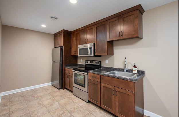 Furnished Finder property 631450_1 photo 2