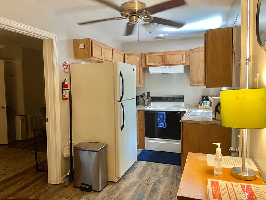 Furnished Finder property 631678_1 photo 16