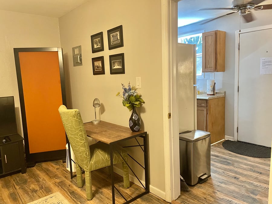 Furnished Finder property 631678_1 photo 17