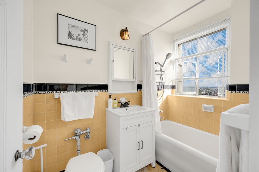 Furnished Finder property 631750_1 photo 8