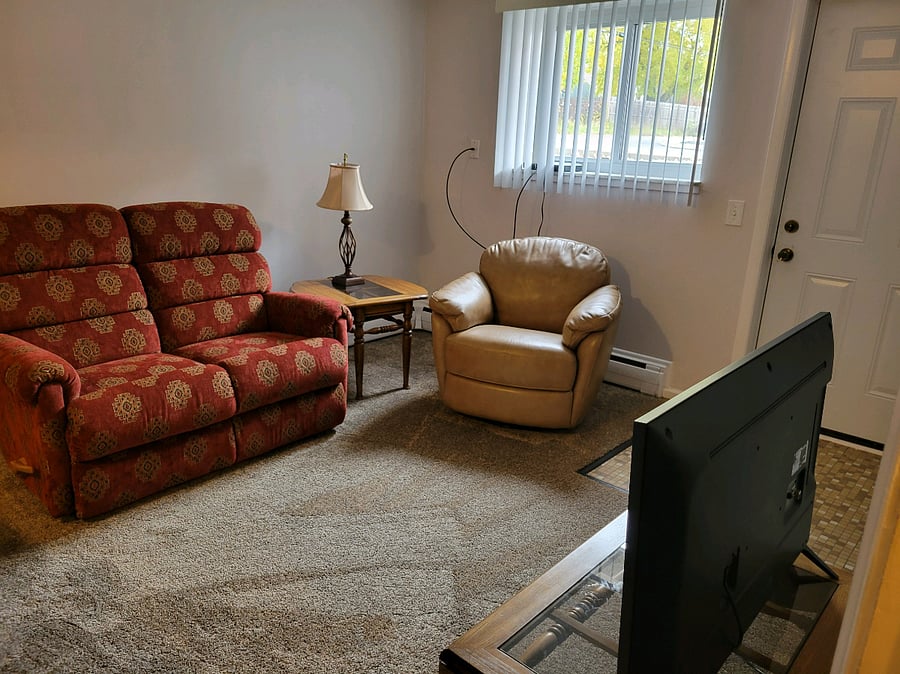 Furnished Finder property 631801_1 photo 8