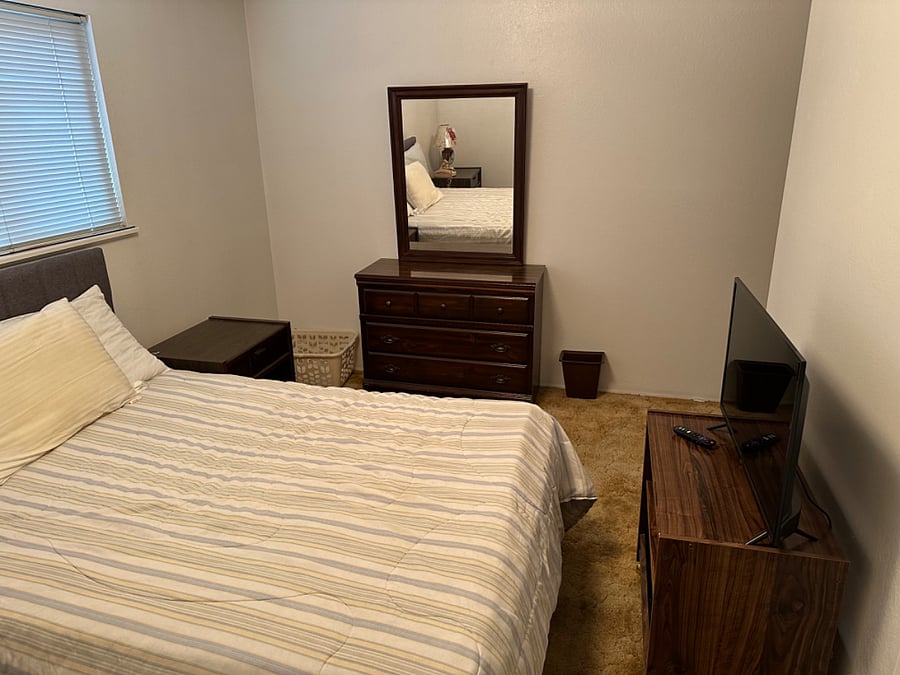 Furnished Finder property 631857_3 photo 5