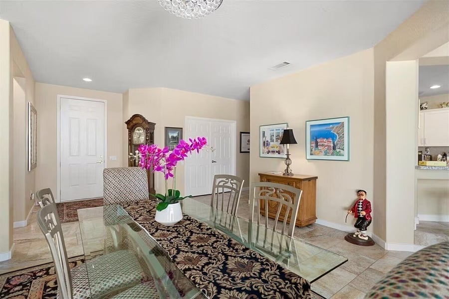 Furnished Finder property 631879_1 photo 5