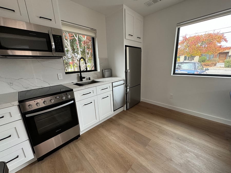 Kitchen street view
