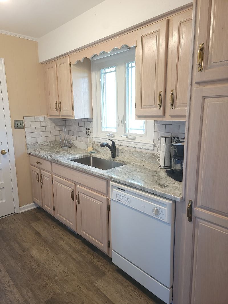 Furnished Finder property 631934_1 photo 7