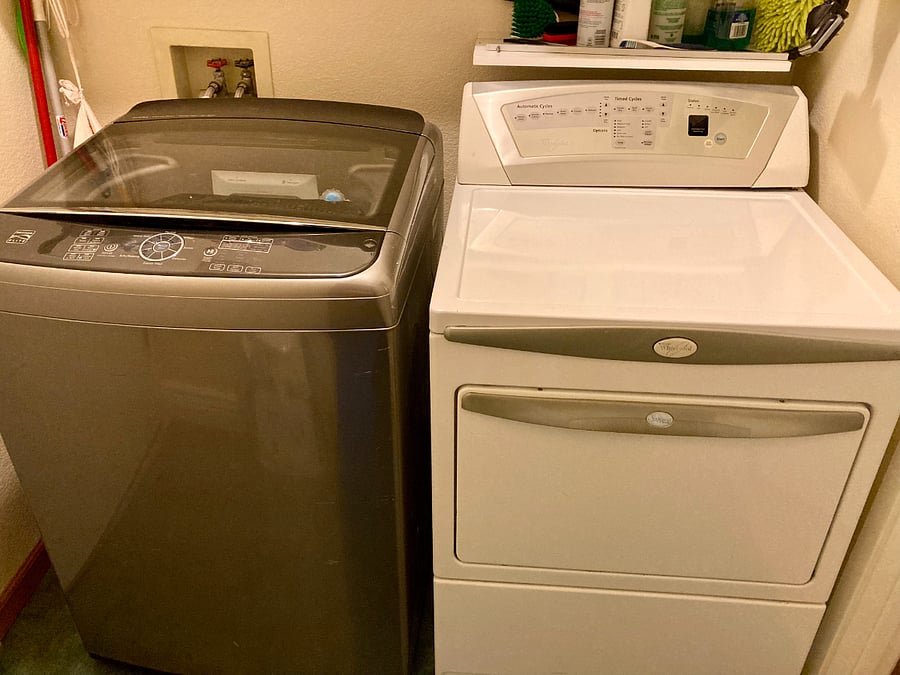 Energy efficient, high capacity. We provide laundry detergent!