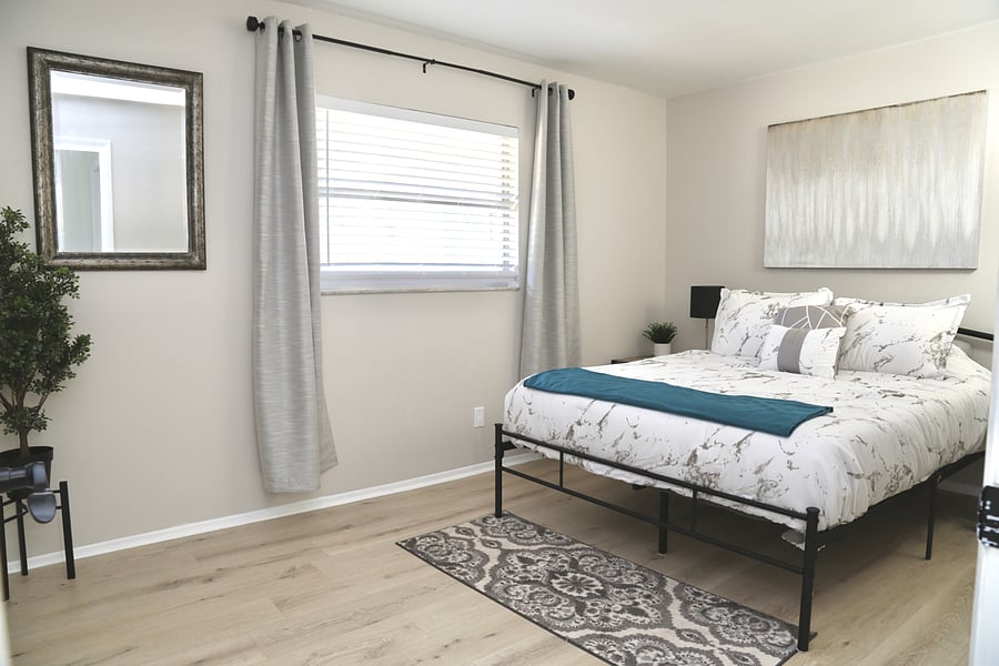 Bedroom 1 equipped with Queen Gel memory foam mattress