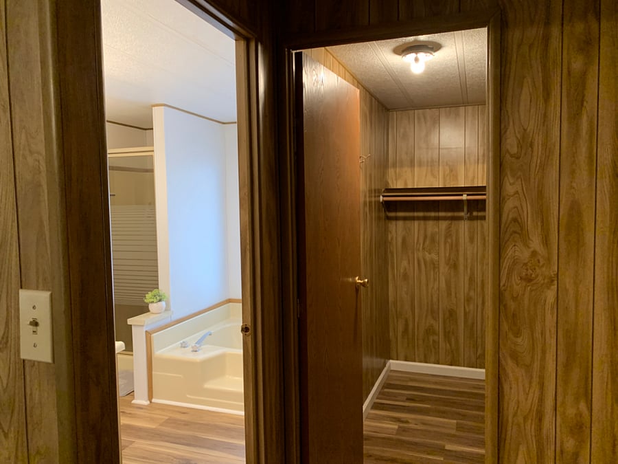 Master bedroom Walk in closet 