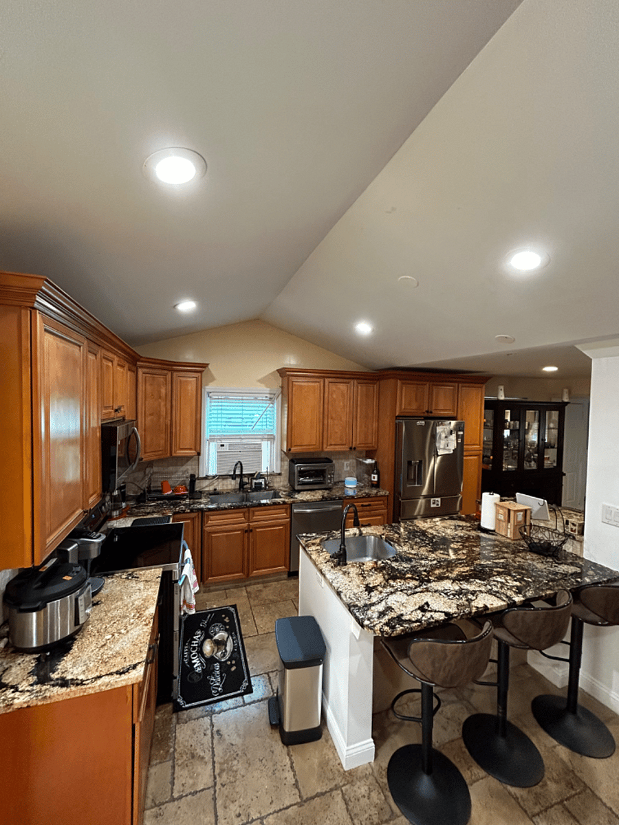 Furnished Finder property 632103_2 photo 12