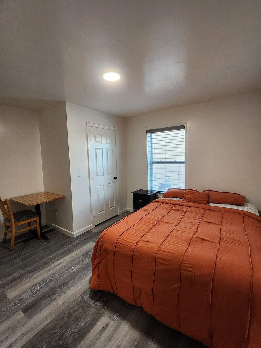 Furnished Finder property 632107_2 photo 7