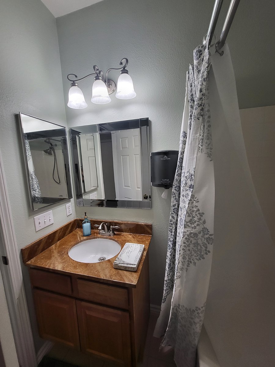 Furnished Finder property 632175_1 photo 6