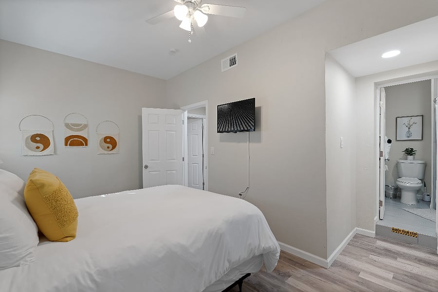 Furnished Finder property 632188_1 photo 30