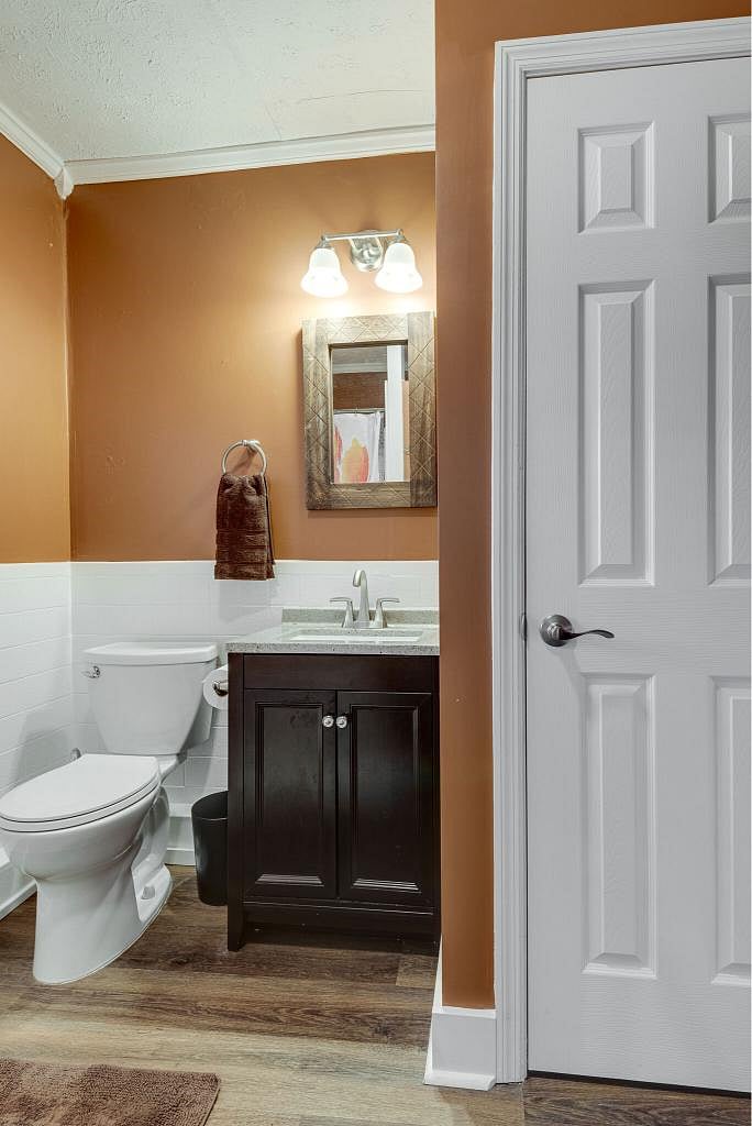 Bathroom. Large Linen Closet to the Right