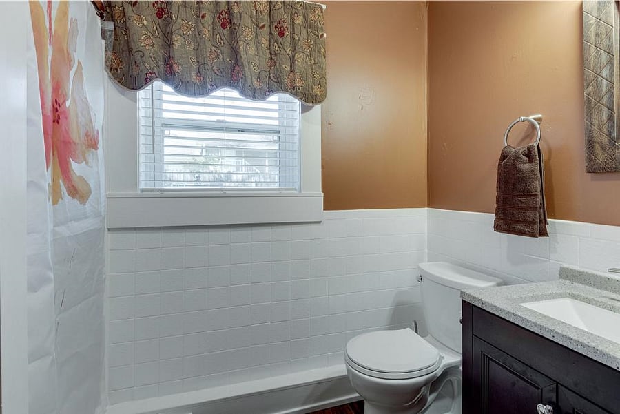 Bathroom w/ Shower Only