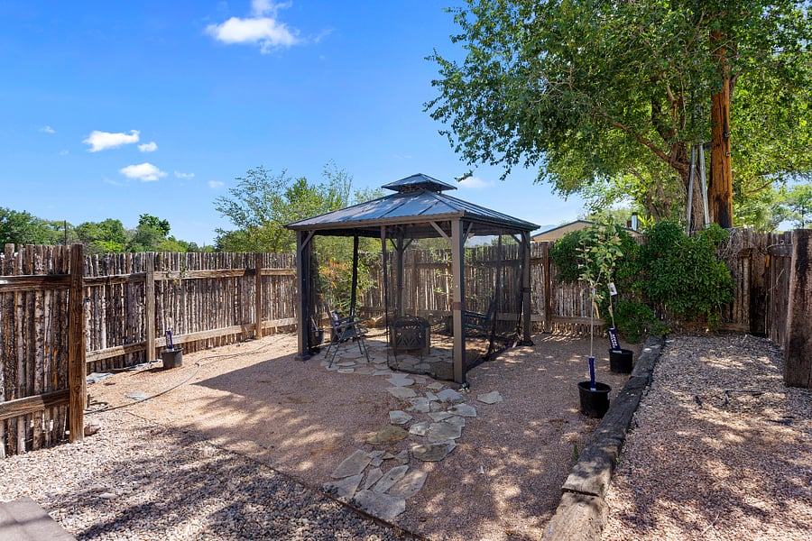 Furnished Finder property 632437_1 photo 13