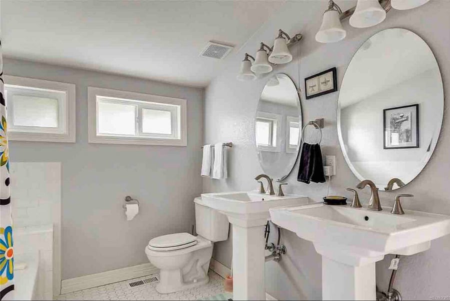 Floor 2 Master Bathroom