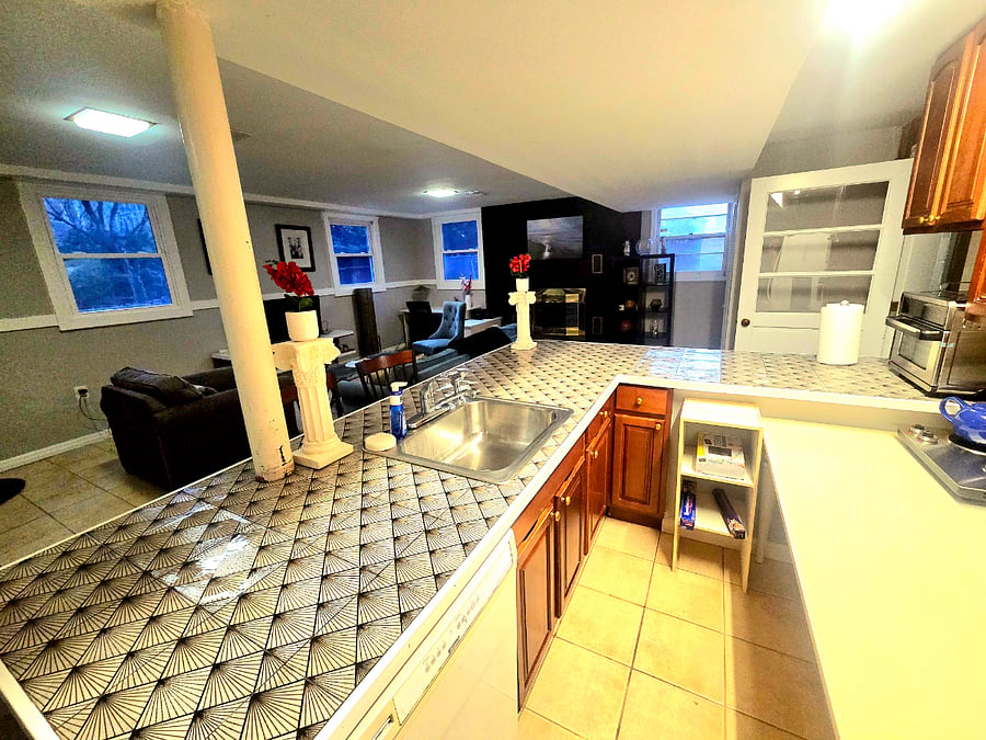 Furnished Finder property 632466_1 photo 3