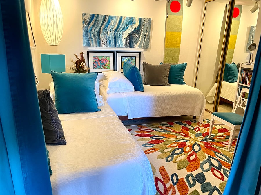 Twin beds have memory foam foam mattress toppers