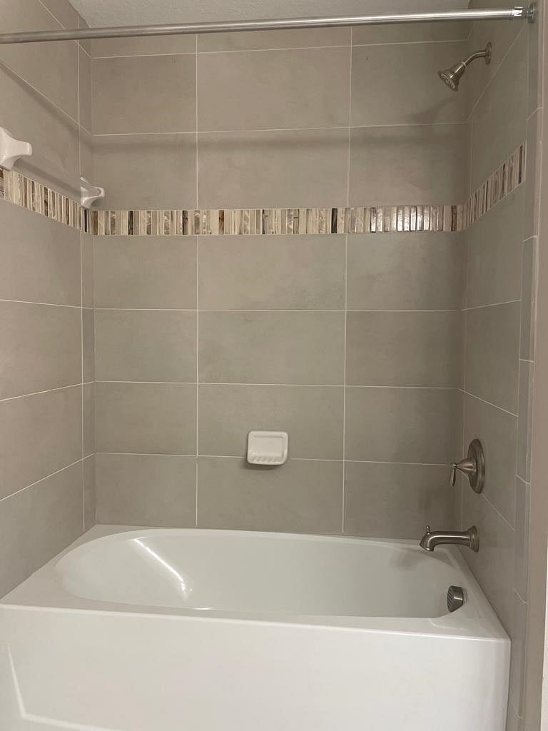 Furnished Finder property 632520_1 photo 9