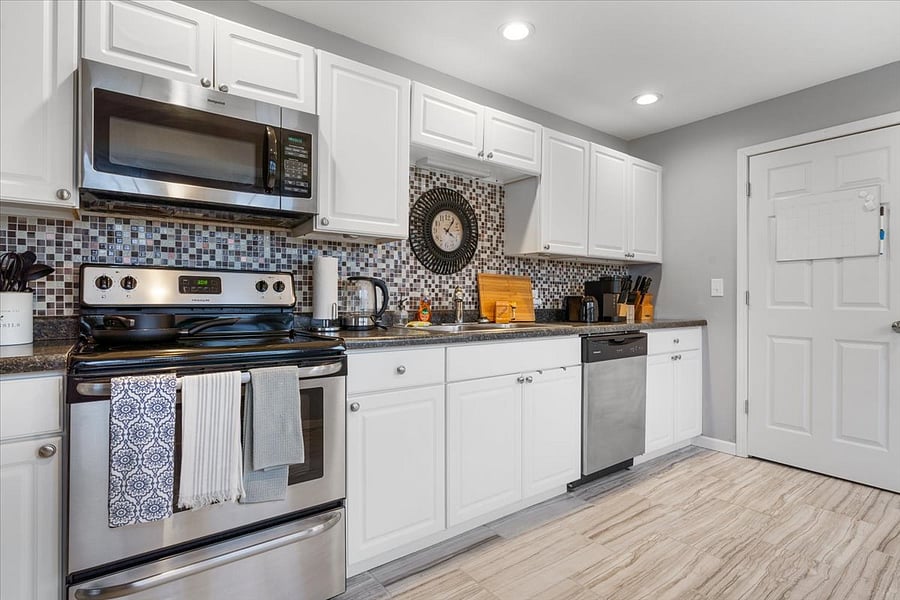 Furnished Finder property 632530_1 photo 9
