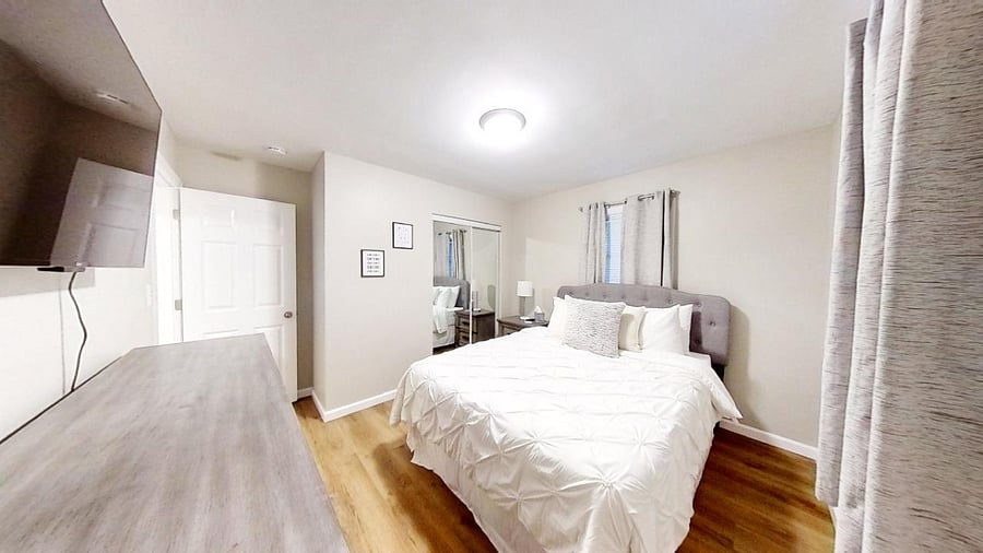 Furnished Finder property 632584_1 photo 3