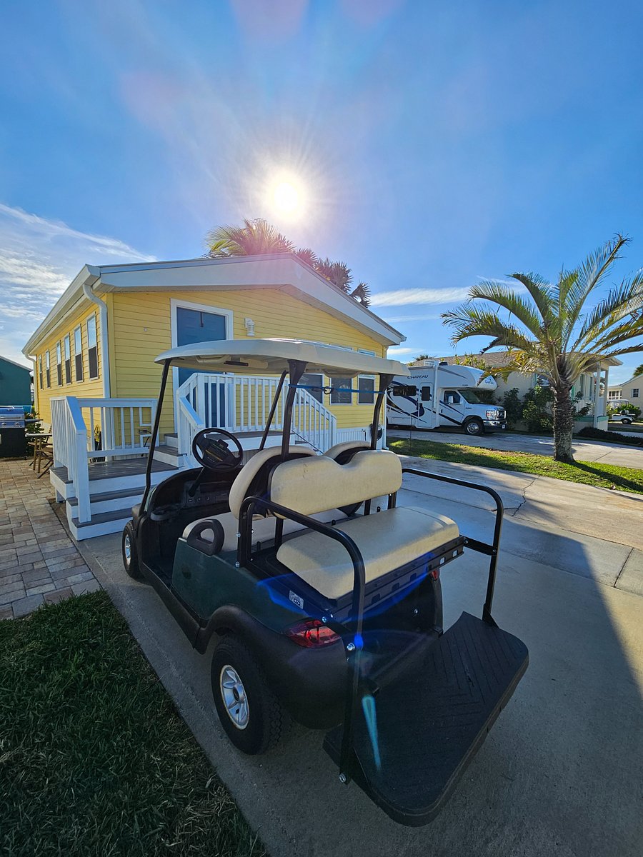 The electric golf cart is included and can be used in the community and for going to the beach.