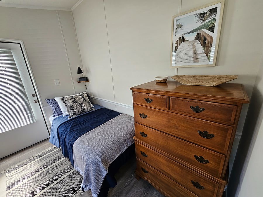 Furnished Finder property 632602_1 photo 17
